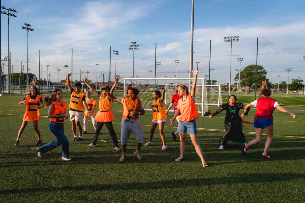 Village Camps International Summer Camp England 2024-07-27 https://www.villagecamps.com/journals_admin/images/2769-4729-Village_Camps_York_day10_172.jpg