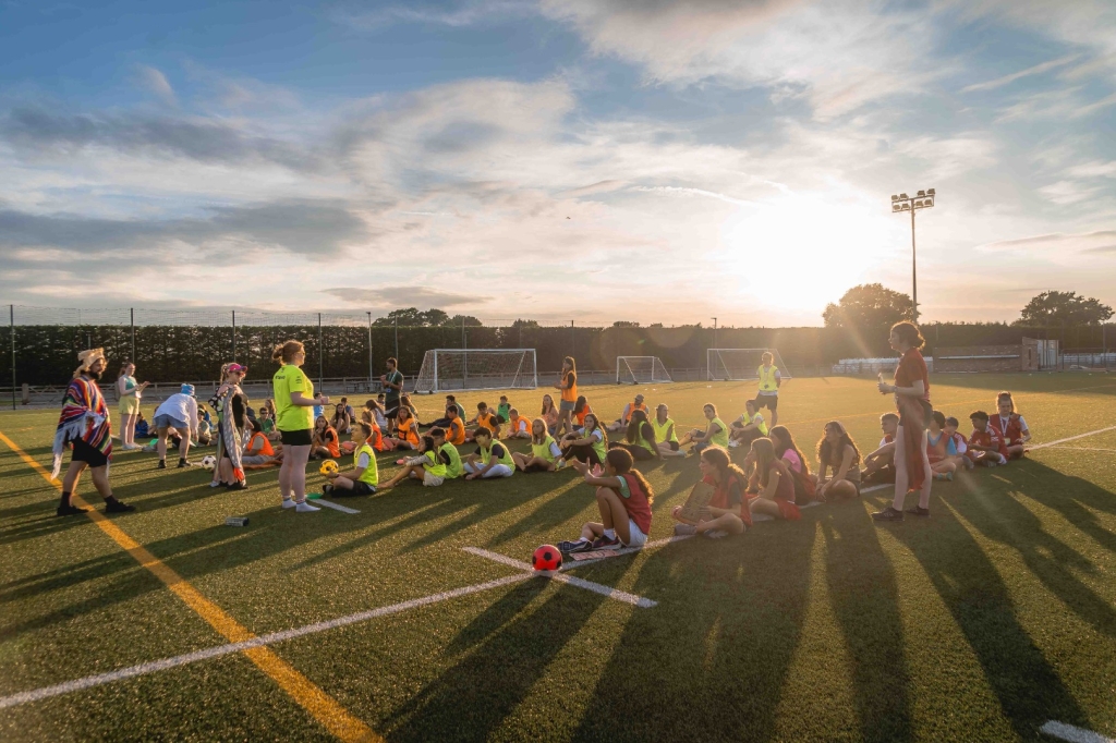 Village Camps International Summer Camp England 2024-07-27 https://www.villagecamps.com/journals_admin/images/2769-4733-Village_Camps_York_day10_208.jpg