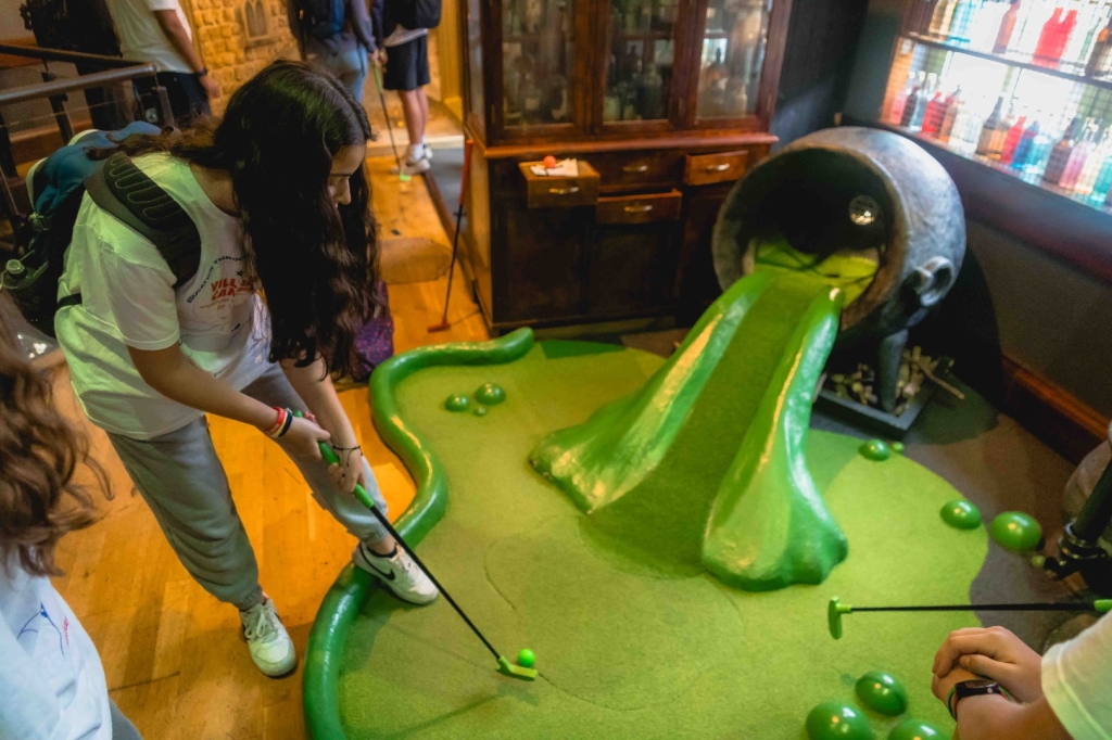 Village Camps International Summer Camp England 2024-07-27 https://www.villagecamps.com/journals_admin/images/2771-2558-Village_Camps_York_day10_40.jpg