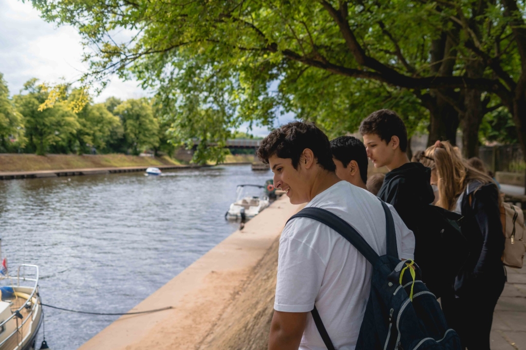 Village Camps International Summer Camp England 2024-07-27 https://www.villagecamps.com/journals_admin/images/2771-2567-Village_Camps_York_day10_135.jpg