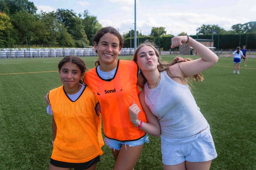 Village Camps International Summer Camp England 2024-07-27 https://www.villagecamps.com/journals_admin/images/2773-0306-_DSC7591.jpg