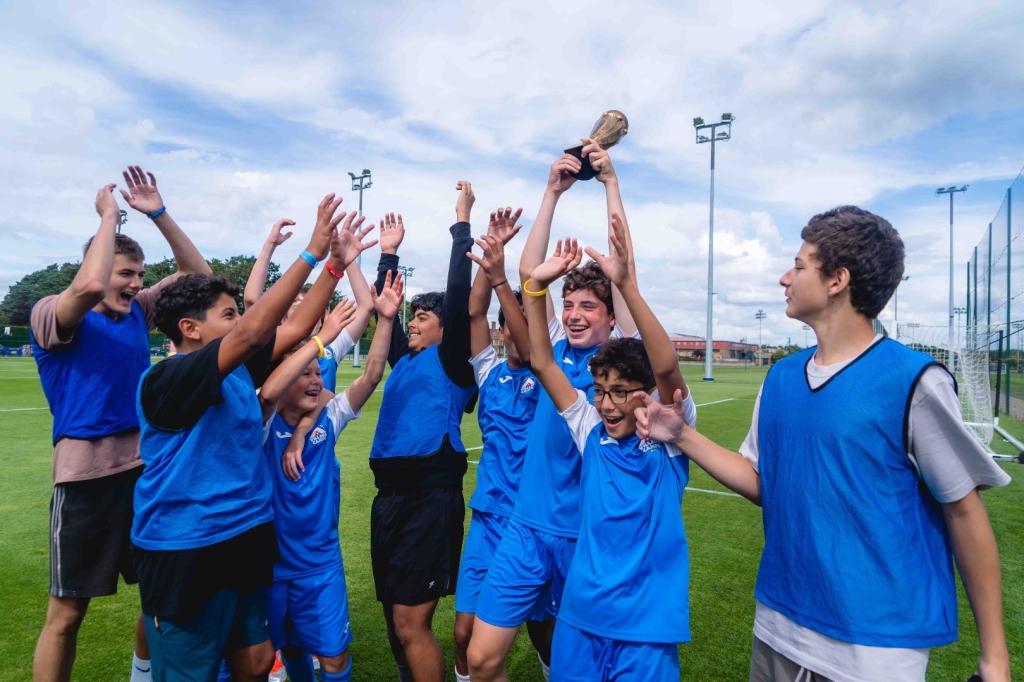 Village Camps International Summer Camp England 2024-07-27 https://www.villagecamps.com/journals_admin/images/2776-2673-_DSC8665.jpg