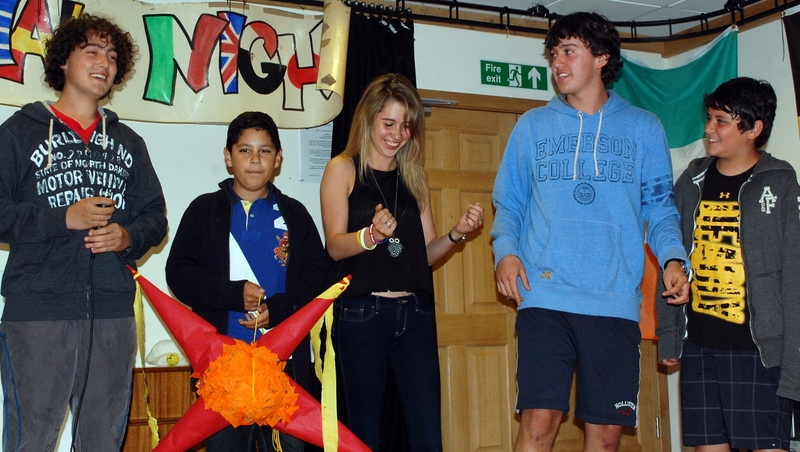 Village Camps International Summer Camp England 2024-07-27 https://www.villagecamps.com/journals_admin/images/357-19-DSC_0296.jpg