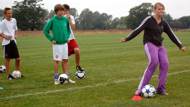 Village Camps International Summer Camp England 2024-07-27 https://www.villagecamps.com/journals_admin/images/388-31-DSC_0020.jpg