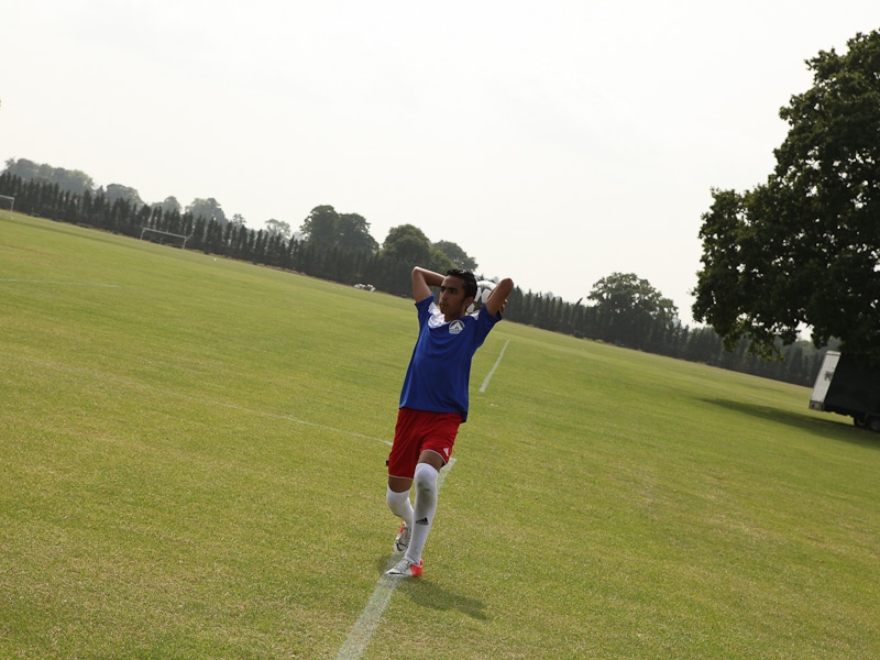 Village Camps International Summer Camp England 2024-07-27 https://www.villagecamps.com/journals_admin/images/718-31-york-120713-016.jpg