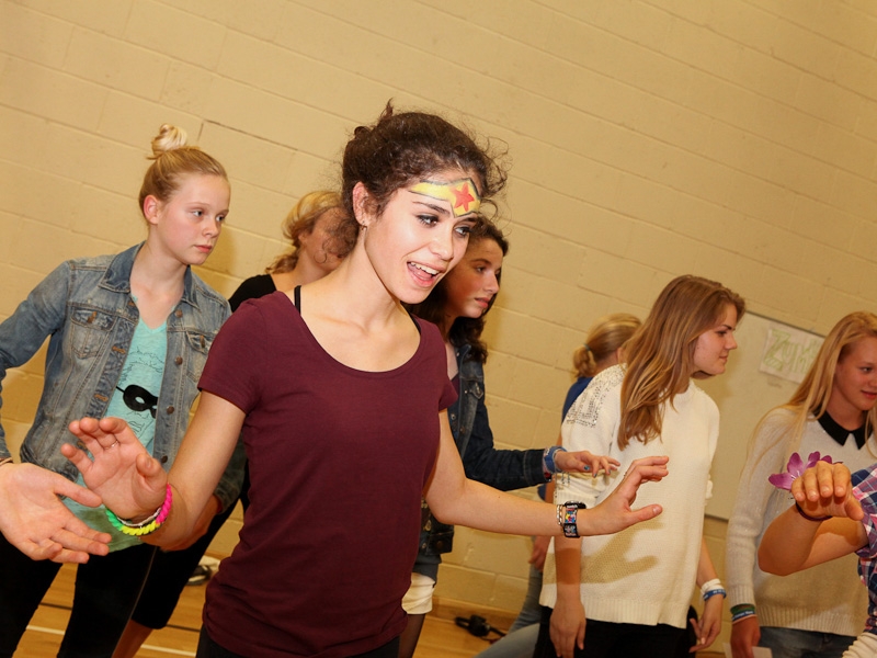 Village Camps International Summer Camp England 2024-07-27 https://www.villagecamps.com/journals_admin/images/720-34-york-020713-047.jpg
