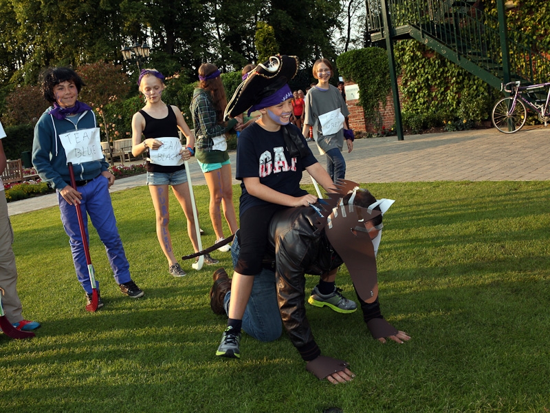 Village Camps International Summer Camp England 2024-07-27 https://www.villagecamps.com/journals_admin/images/724-34-york-050713-006.jpg
