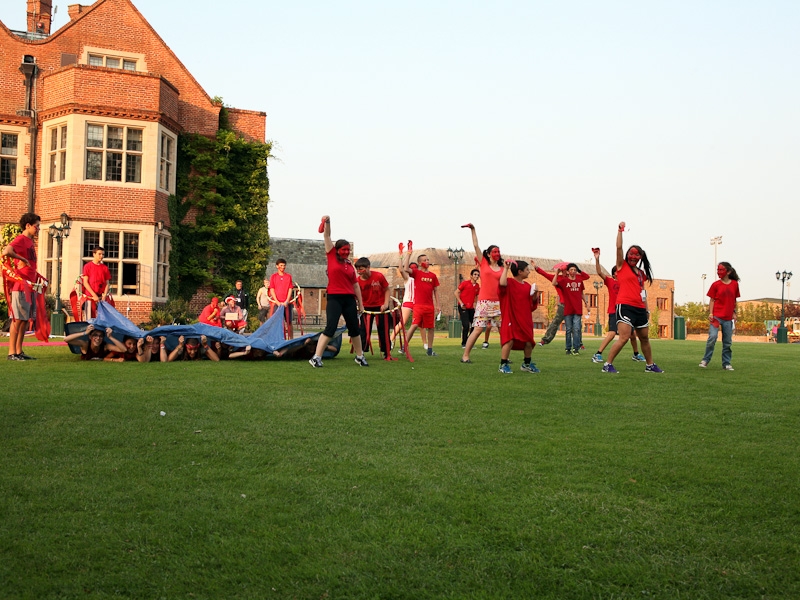 Village Camps International Summer Camp England 2024-07-27 https://www.villagecamps.com/journals_admin/images/724-34-york-050713-010.jpg