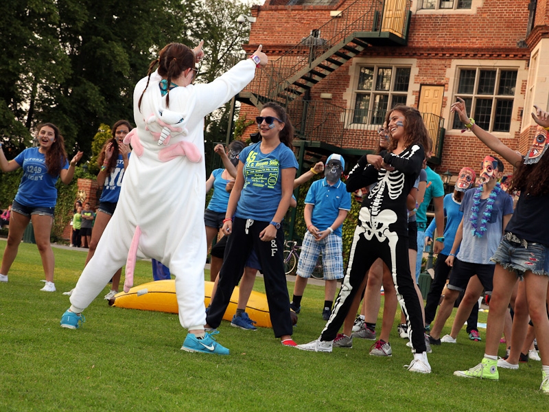 Village Camps International Summer Camp England 2024-07-27 https://www.villagecamps.com/journals_admin/images/724-34-york-050713-028.jpg Village Camps International Summer Camp England 2024-07-27 https://www.villagecamps.com/journals_admin/images/724-34-york-050713-028.jpg