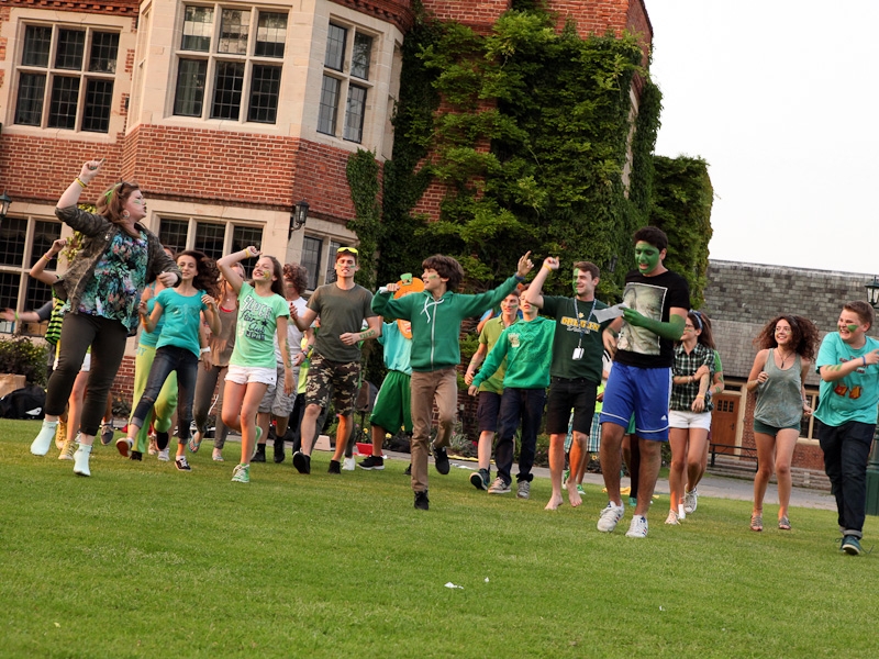 Village Camps International Summer Camp England 2024-07-27 https://www.villagecamps.com/journals_admin/images/724-34-york-050713-030.jpg