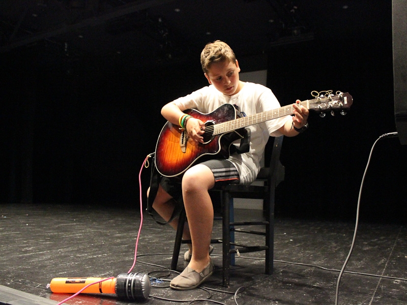 Village Camps International Summer Camp England 2024-07-27 https://www.villagecamps.com/journals_admin/images/726-34-IMG_0501.jpg