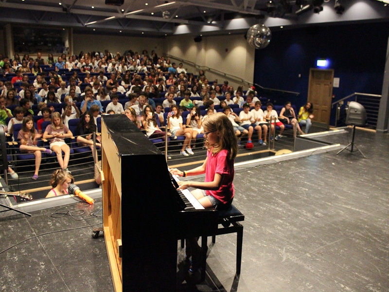 Village Camps International Summer Camp England 2024-07-27 https://www.villagecamps.com/journals_admin/images/726-34-IMG_0539.jpg