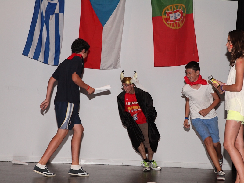 Village Camps International Summer Camp England 2024-07-27 https://www.villagecamps.com/journals_admin/images/728-19-york-090713-083.jpg