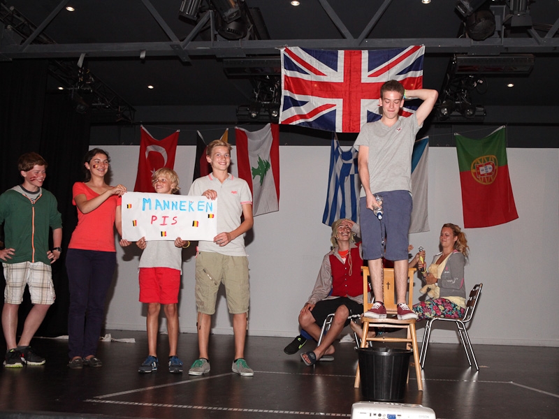 Village Camps International Summer Camp England 2024-07-27 https://www.villagecamps.com/journals_admin/images/728-19-york-090713-088.jpg