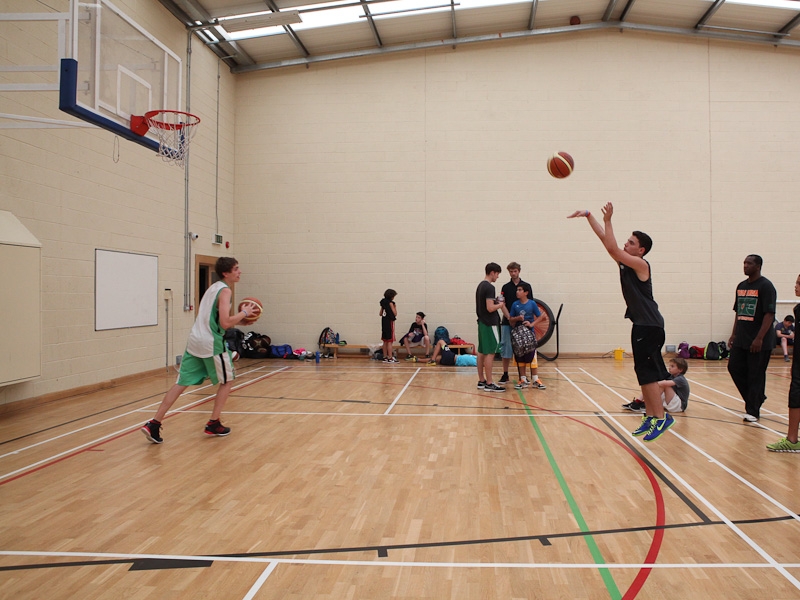 Village Camps International Summer Camp England 2024-07-27 https://www.villagecamps.com/journals_admin/images/728-24-york-090713-040.jpg