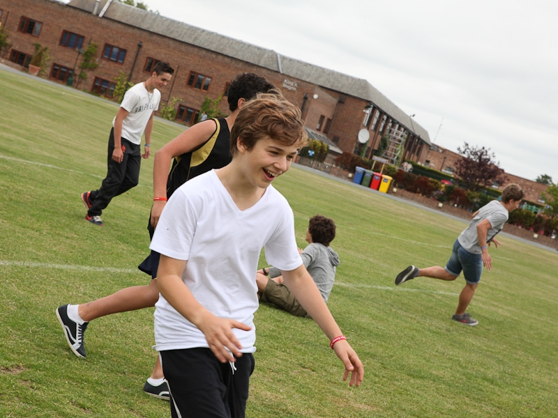 Village Camps International Summer Camp England 2024-07-27 https://www.villagecamps.com/journals_admin/images/730-34-york-100713-029.jpg