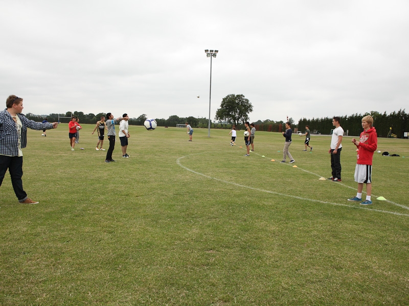 Village Camps International Summer Camp England 2024-07-27 https://www.villagecamps.com/journals_admin/images/730-34-york-100713-034.jpg