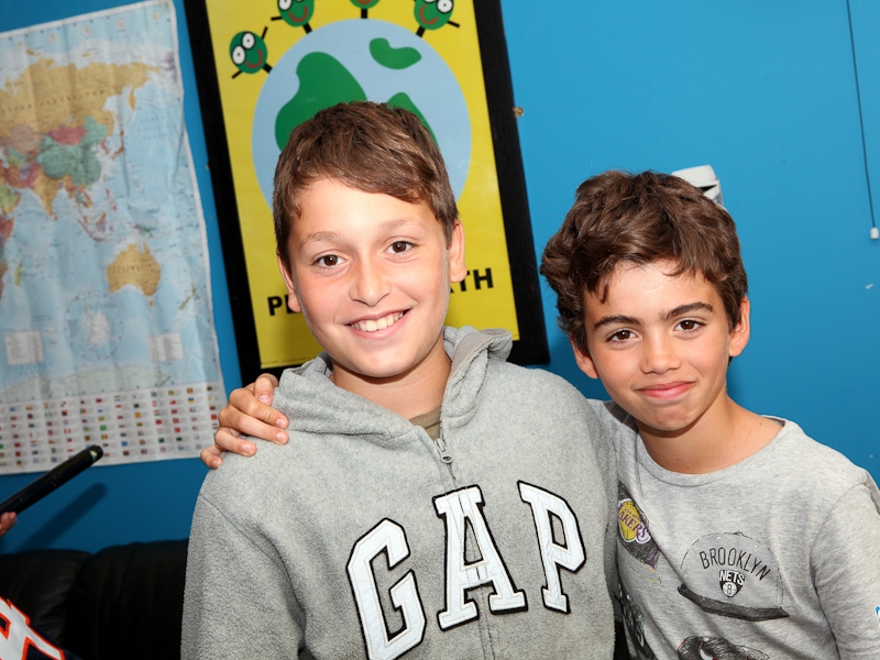 Village Camps International Summer Camp England 2024-07-27 https://www.villagecamps.com/journals_admin/images/733-34-york-130713-005.jpg