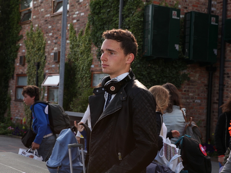 Village Camps International Summer Camp England 2024-07-27 https://www.villagecamps.com/journals_admin/images/733-34-york-130713-030.jpg