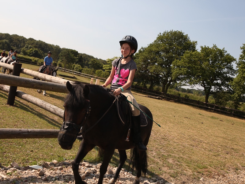 Village Camps International Summer Camp England 2024-07-27 https://www.villagecamps.com/journals_admin/images/738-34-untitled-16.jpg