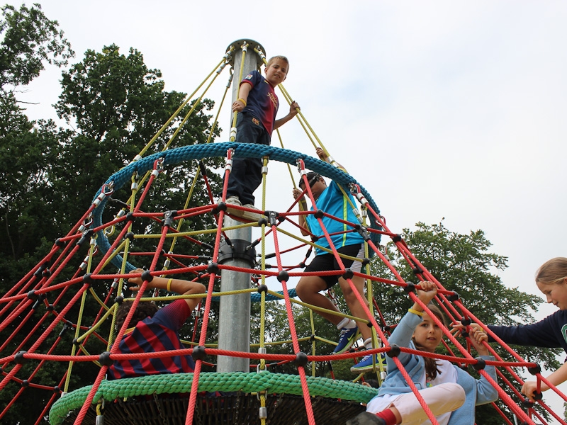 Village Camps International Summer Camp England 2024-07-27 https://www.villagecamps.com/journals_admin/images/743-34-untitled-33.jpg