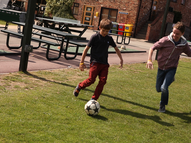 Village Camps International Summer Camp England 2024-07-27 https://www.villagecamps.com/journals_admin/images/749-34-untitled-18.jpg