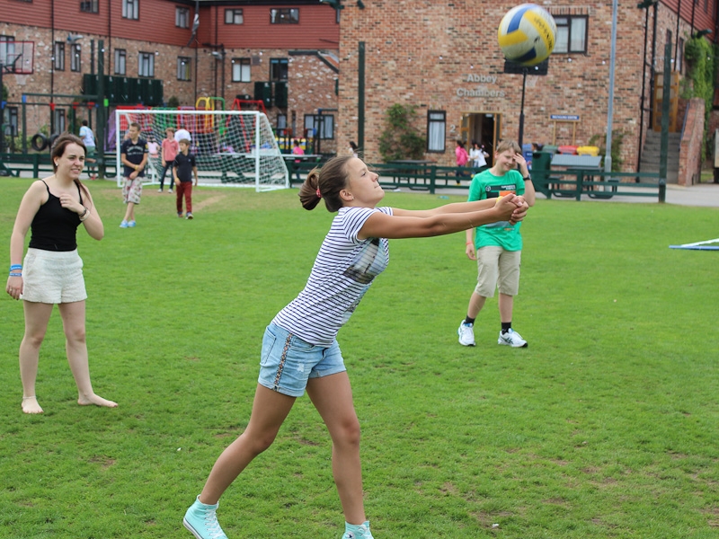 Village Camps International Summer Camp England 2024-07-27 https://www.villagecamps.com/journals_admin/images/749-34-untitled-25.jpg