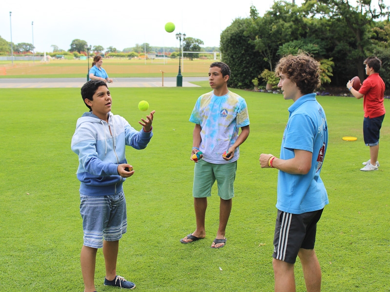 Village Camps International Summer Camp England 2024-07-27 https://www.villagecamps.com/journals_admin/images/749-34-untitled-7.jpg