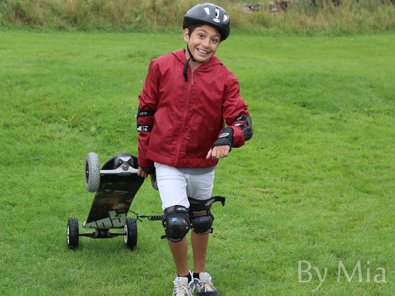 Village Camps International Summer Camp England 2024-07-27 https://www.villagecamps.com/journals_admin/images/757-10-mia-8.jpg