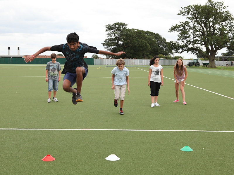 Village Camps International Summer Camp England 2024-07-27 https://www.villagecamps.com/journals_admin/images/758-31-z-25.jpg