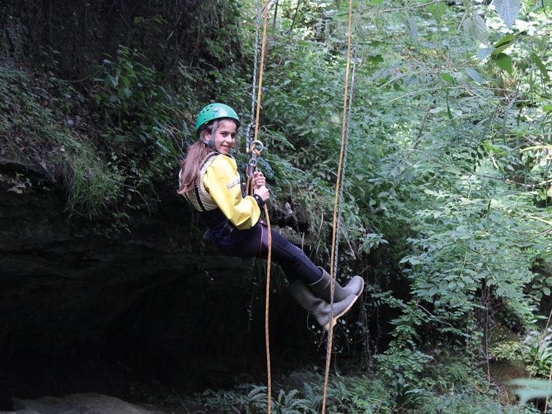 Village Camps International Summer Camp England 2024-07-27 https://www.villagecamps.com/journals_admin/images/759-9-z-44.jpg