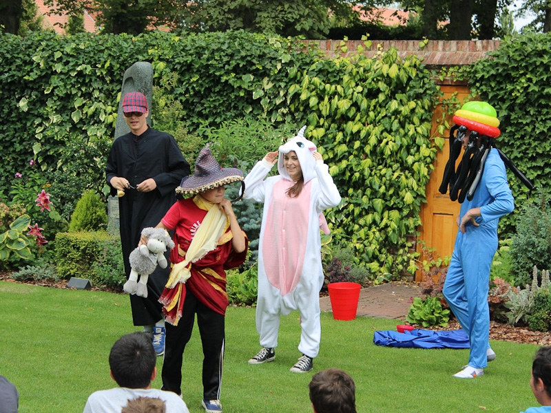 Village Camps International Summer Camp England 2024-07-27 https://www.villagecamps.com/journals_admin/images/760-34-untitled-34.jpg