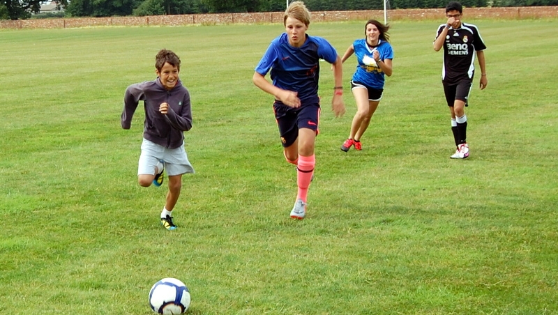 Village Camps International Summer Camp England 2024-07-27 https://www.villagecamps.com/journals_admin/images/96-31-DSC_0489.jpg
