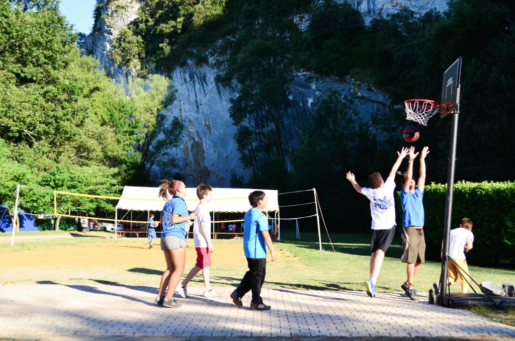 Village Camps International Summer Camp Ard&egrave;che, France 2019-07-26 https://www.villagecamps.com/journals_admin/images/1163-3533-DSC_1194.jpg
