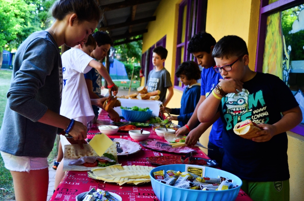 Village Camps International Summer Camp Ardèche, France 2019-07-26 https://www.villagecamps.com/journals_admin/images/1165-2418-DSC_0044.jpg Village Camps International Summer Camp Ardèche, France 2019-07-26 https://www.villagecamps.com/journals_admin/images/1165-2418-DSC_0044.jpg