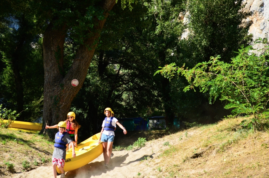Village Camps International Summer Camp Ard&egrave;che, France 2019-07-26 https://www.villagecamps.com/journals_admin/images/1165-2765-DSC_0009.jpg