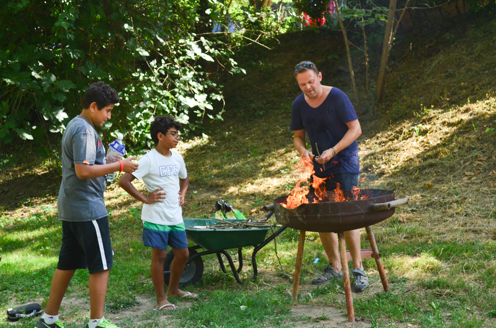 Village Camps International Summer Camp Ardèche, France 2019-07-26 https://www.villagecamps.com/journals_admin/images/1169-5635-DSC_0040.jpg Village Camps International Summer Camp Ardèche, France 2019-07-26 https://www.villagecamps.com/journals_admin/images/1169-5635-DSC_0040.jpg