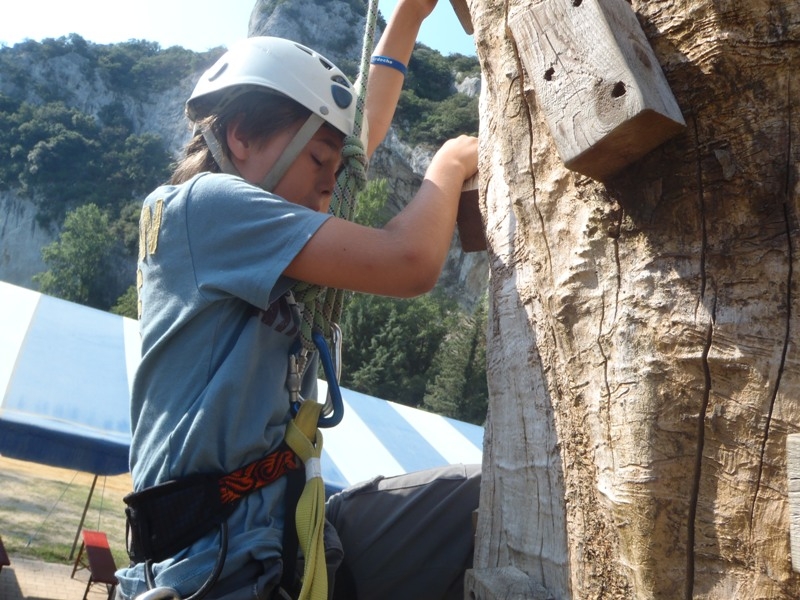 Village Camps International Summer Camp Ard&egrave;che, France 2019-07-26 https://www.villagecamps.com/journals_admin/images/14-11-Georgy.jpg