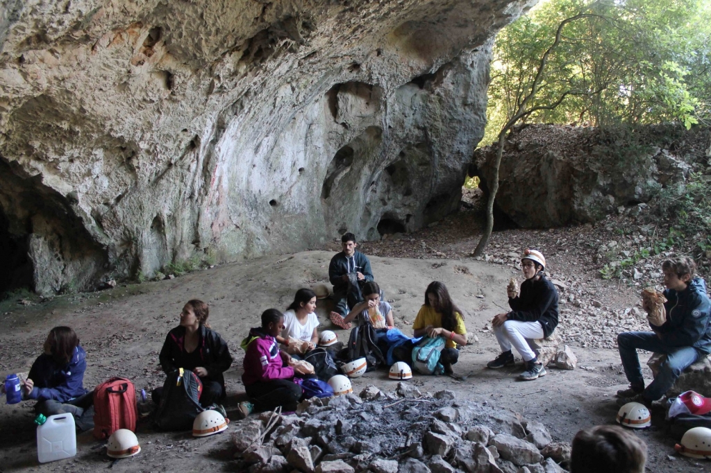 Village Camps International Summer Camp Ard&egrave;che, France 2019-07-26 https://www.villagecamps.com/journals_admin/images/1484-0080-IMG_7874.jpg