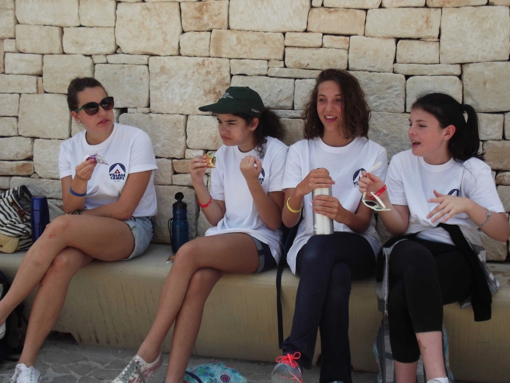 Village Camps International Summer Camp Ard&egrave;che, France 2019-07-26 https://www.villagecamps.com/journals_admin/images/1484-0204-DSCF5963.jpg