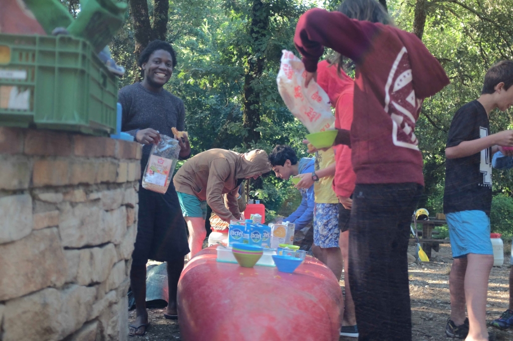 Village Camps International Summer Camp Ard&egrave;che, France 2019-07-26 https://www.villagecamps.com/journals_admin/images/1490-3647-DSCF6604.jpg