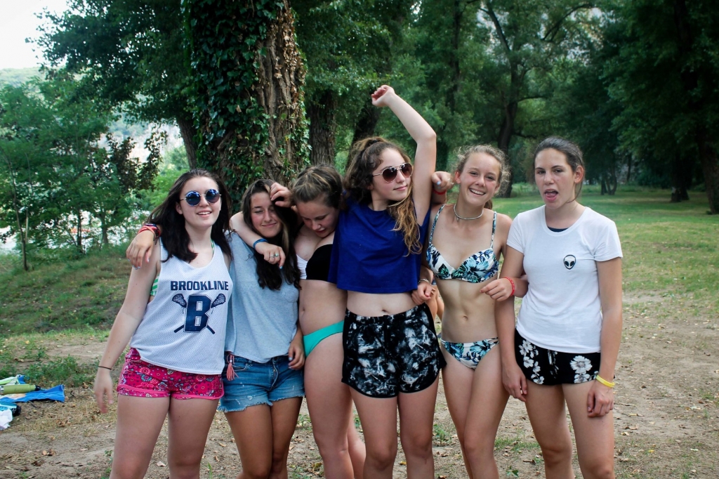 Village Camps International Summer Camp Ard&egrave;che, France 2019-07-26 https://www.villagecamps.com/journals_admin/images/1500-2737-IMG_1179.jpg