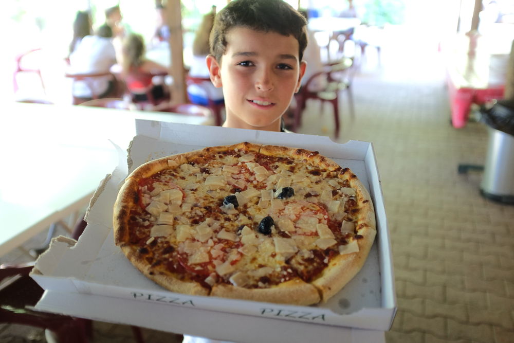 Village Camps International Summer Camp Ard&egrave;che, France 2019-07-26 https://www.villagecamps.com/journals_admin/images/1726-1206-DSCF8742.jpg