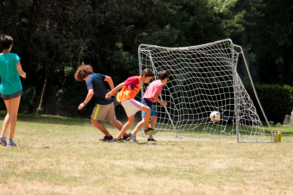 Village Camps International Summer Camp Ard&egrave;che, France 2019-07-26 https://www.villagecamps.com/journals_admin/images/1897-8914-IMG_4531.jpg