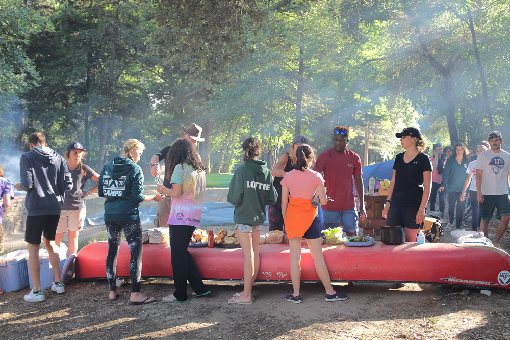 Village Camps International Summer Camp Ard&egrave;che, France 2019-07-26 https://www.villagecamps.com/journals_admin/images/1904-8517-DSCF6181.jpg
