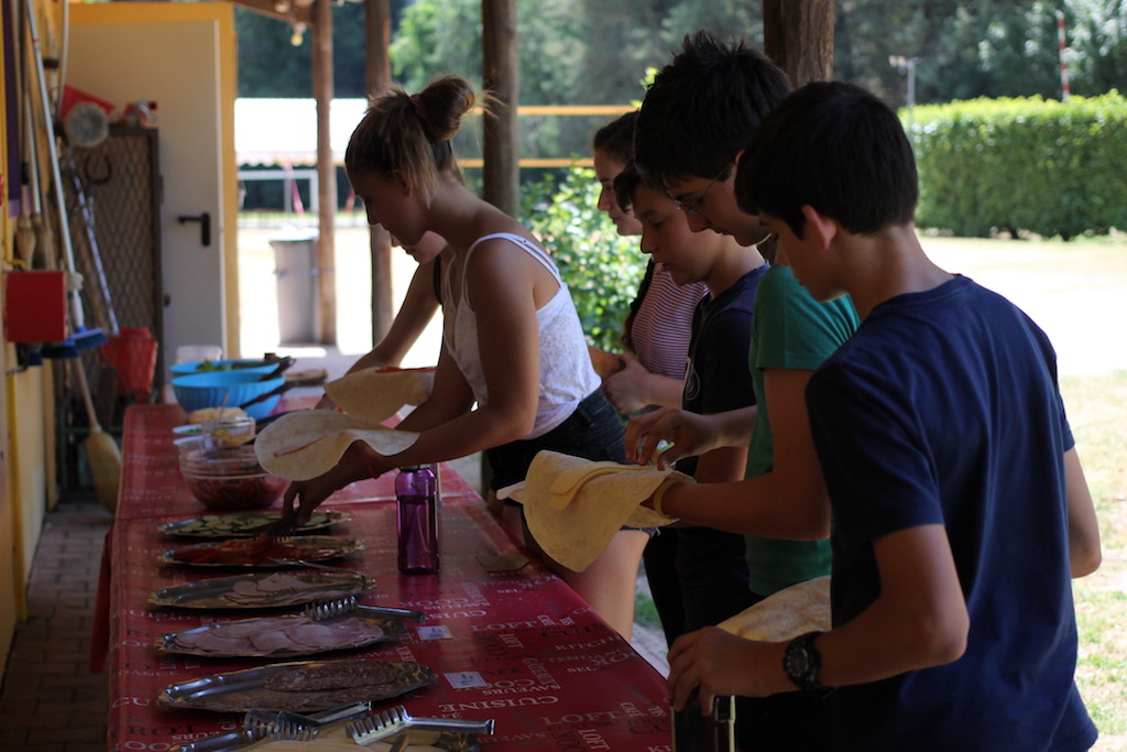 Village Camps International Summer Camp Ard&egrave;che, France 2019-07-26 https://www.villagecamps.com/journals_admin/images/1948-5302-IMG_7421.jpg
