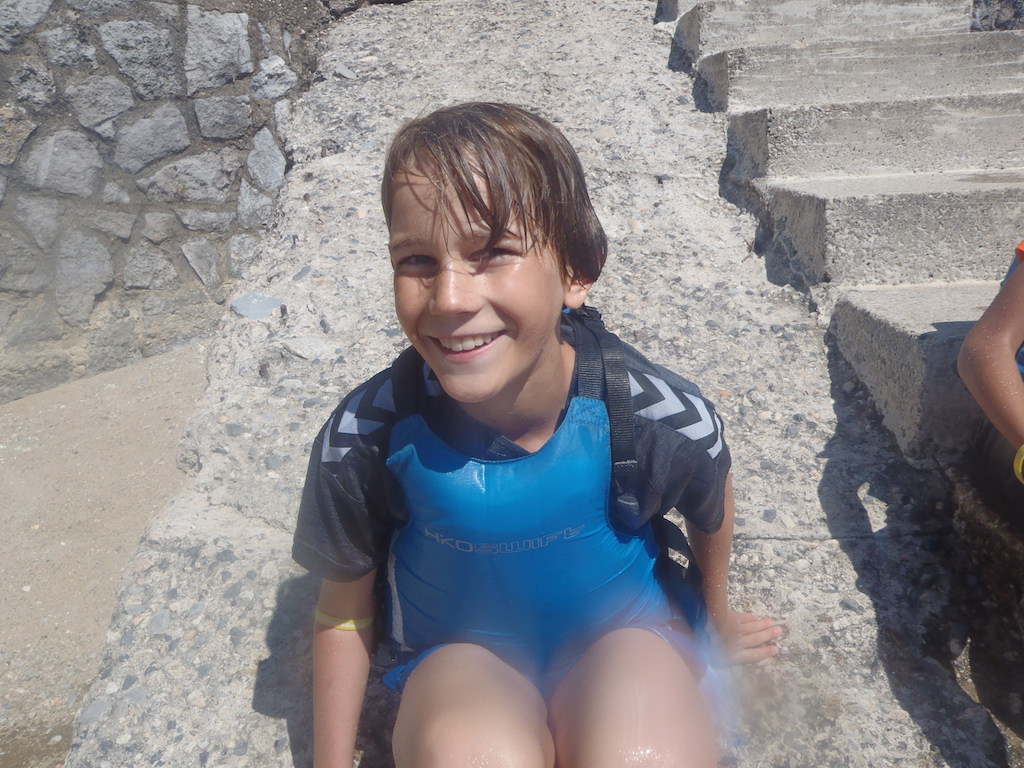 Village Camps International Summer Camp Ard&egrave;che, France 2019-07-26 https://www.villagecamps.com/journals_admin/images/1952-8449-P1010047.jpg