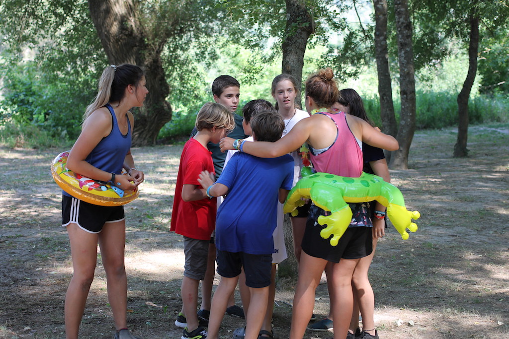 Village Camps International Summer Camp Ard&egrave;che, France 2019-07-26 https://www.villagecamps.com/journals_admin/images/1960-0995-IMG_0061.jpg