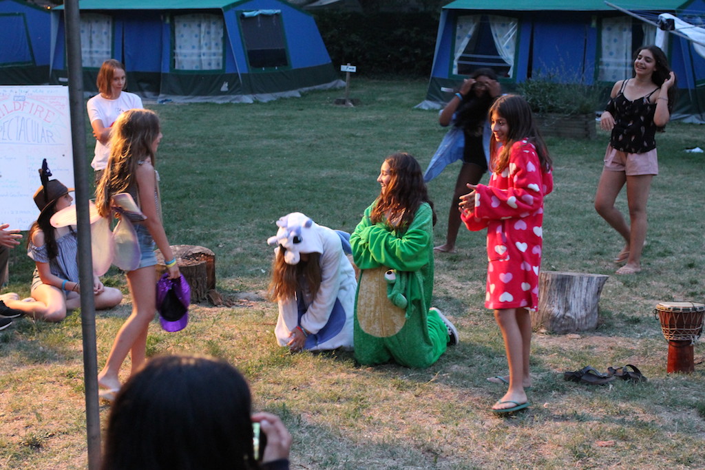 Village Camps International Summer Camp Ard&egrave;che, France 2019-07-26 https://www.villagecamps.com/journals_admin/images/1960-1024-IMG_0133.jpg