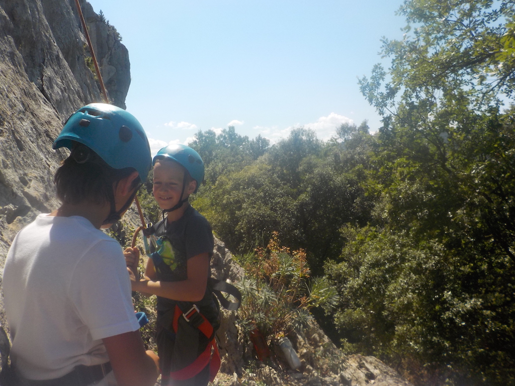 Village Camps International Summer Camp Ard&egrave;che, France 2019-07-26 https://www.villagecamps.com/journals_admin/images/2021-5202-DSCN4086.jpg